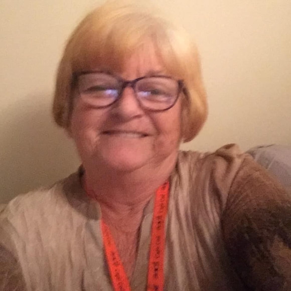Poshmark profile picture for @nightingale